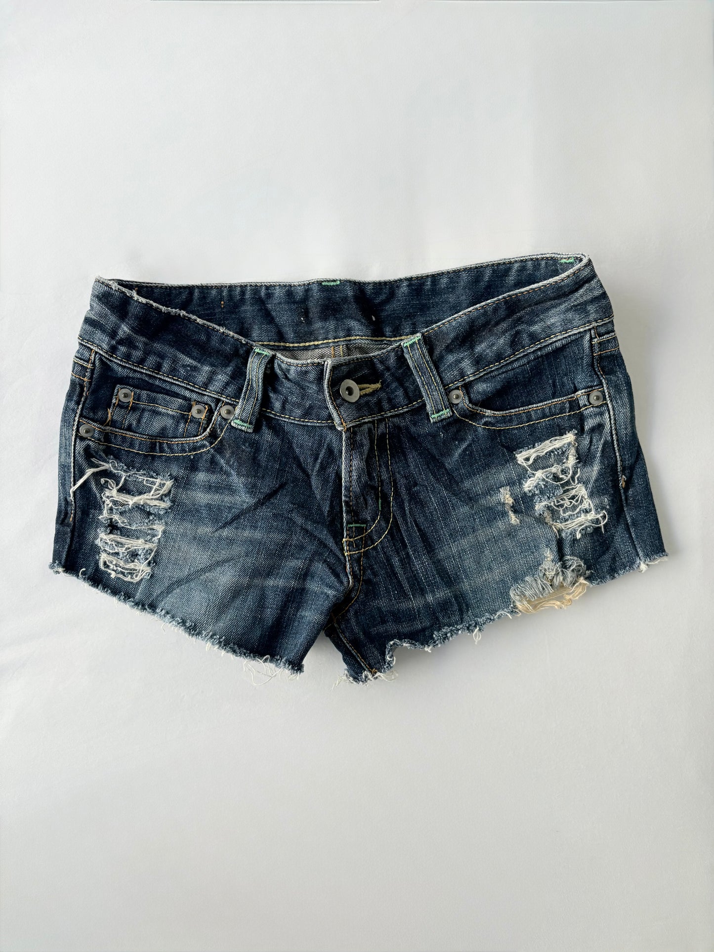 00’s Banana Seven low rise shorts | Size 8