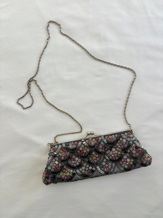 90’s Beaded clasp bag