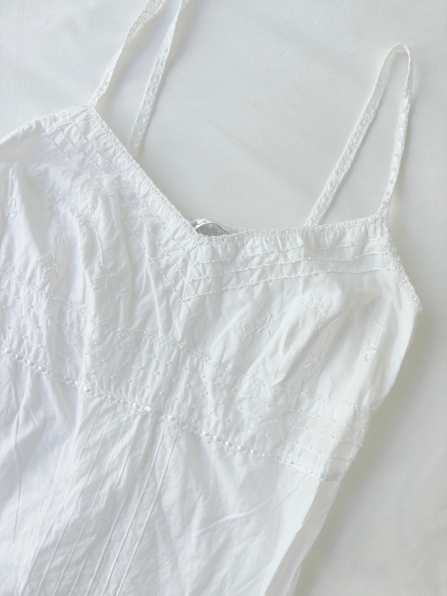 00’s Beaded white mini dress | Size 14