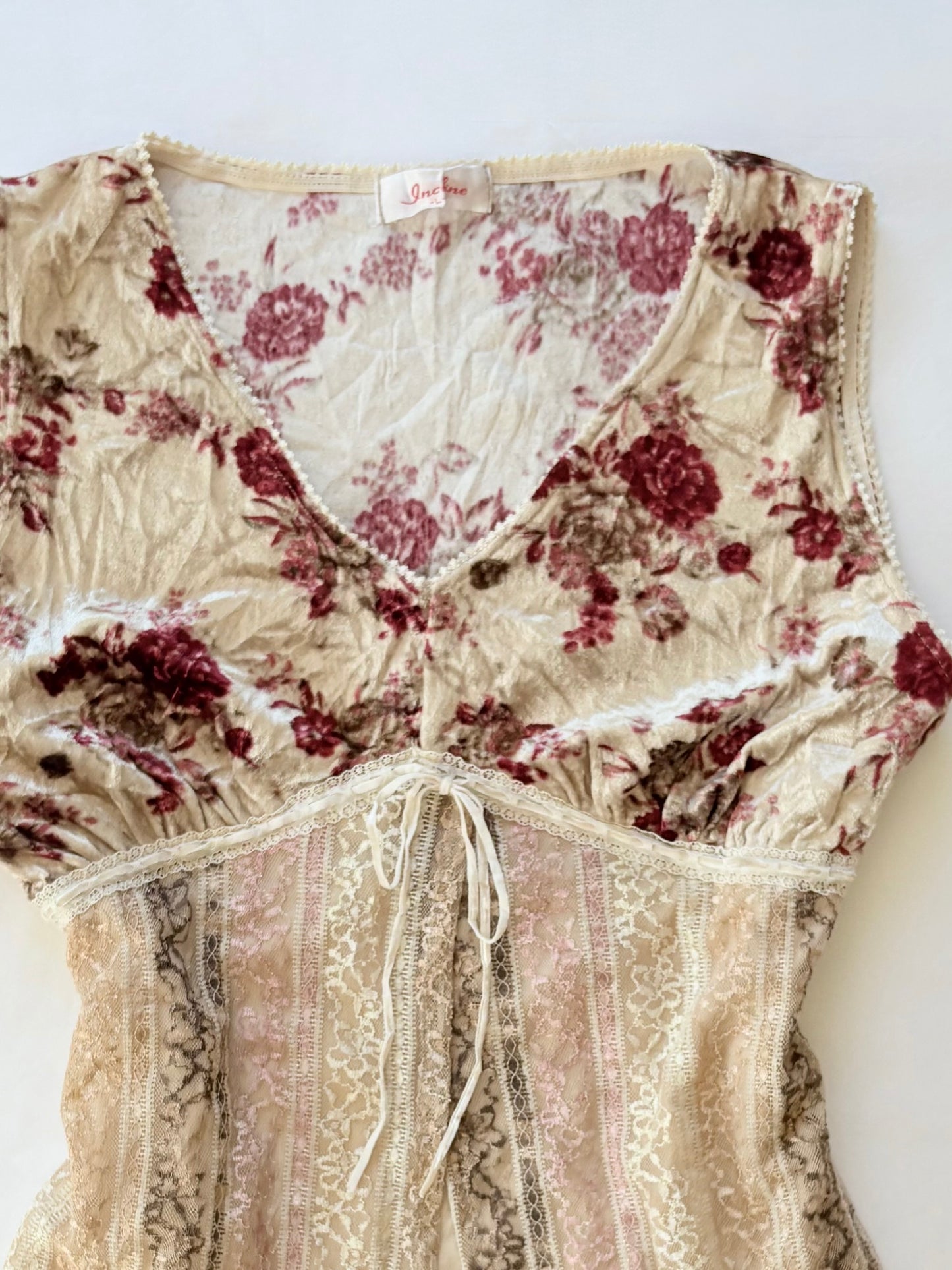 00’s Japanese ribbon floral top | Size 10-12
