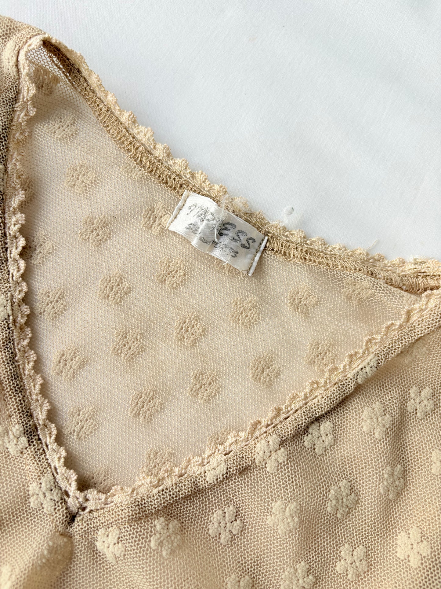 00’s Cream floral micromesh top | Size 8-10