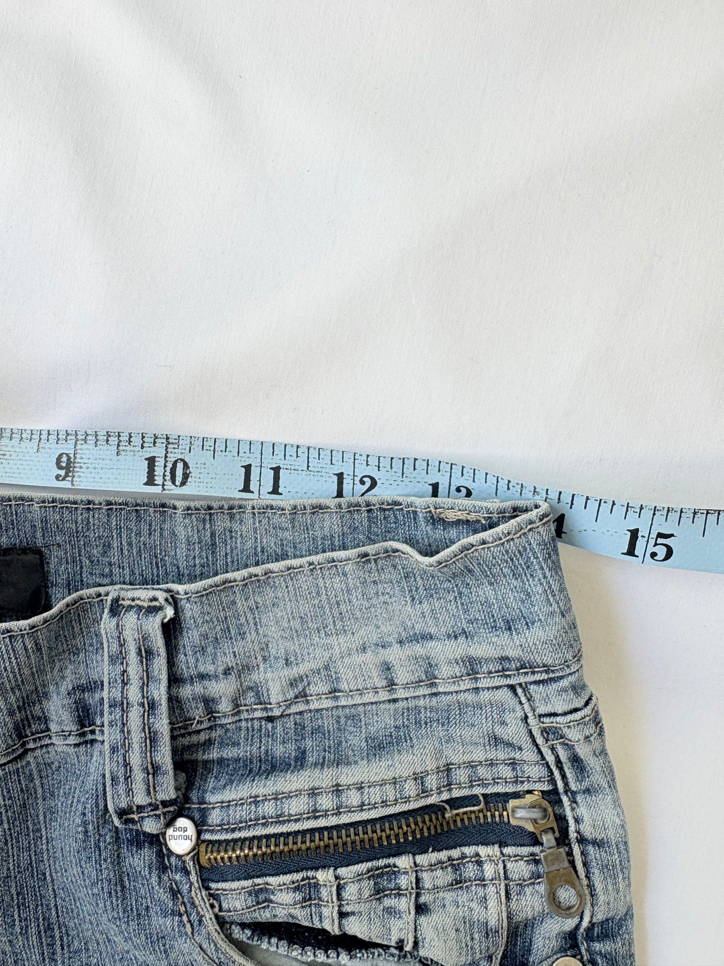 00’s Hound Dog flared jeans | Size 8