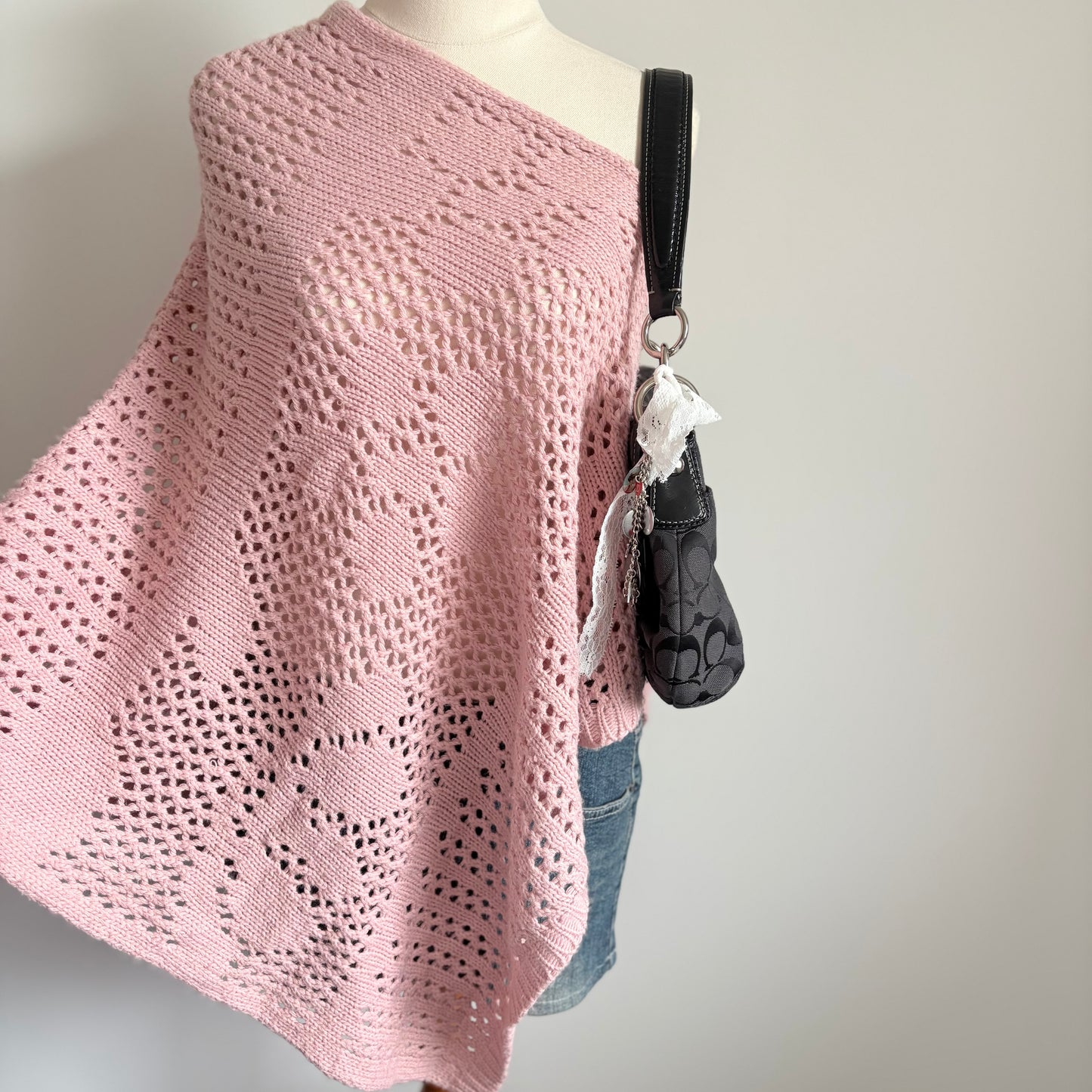 00’s Morgan De Toi asymmetrical poncho | Size 10-16