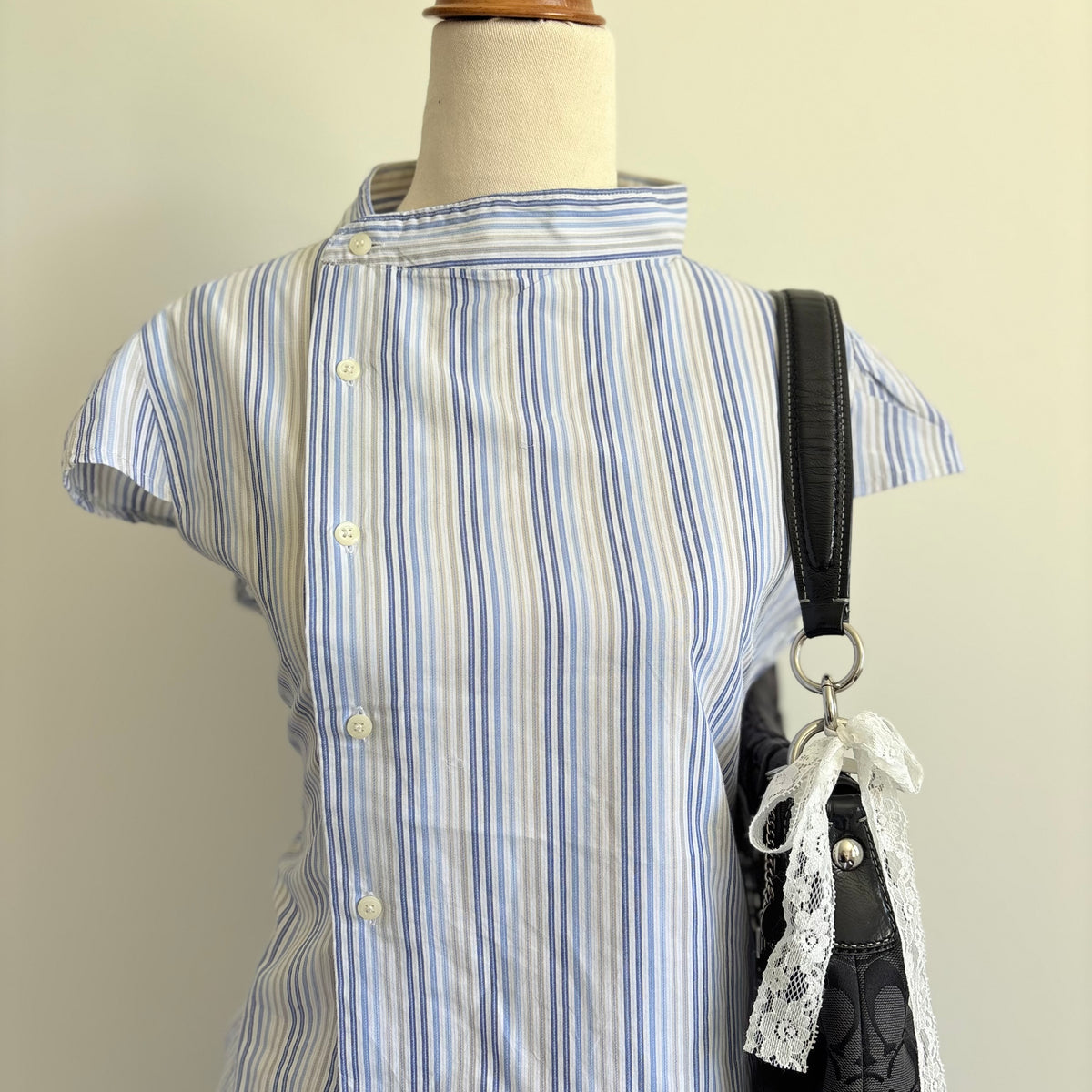 Reworked blue cap sleeve shirt | Size 12-14
