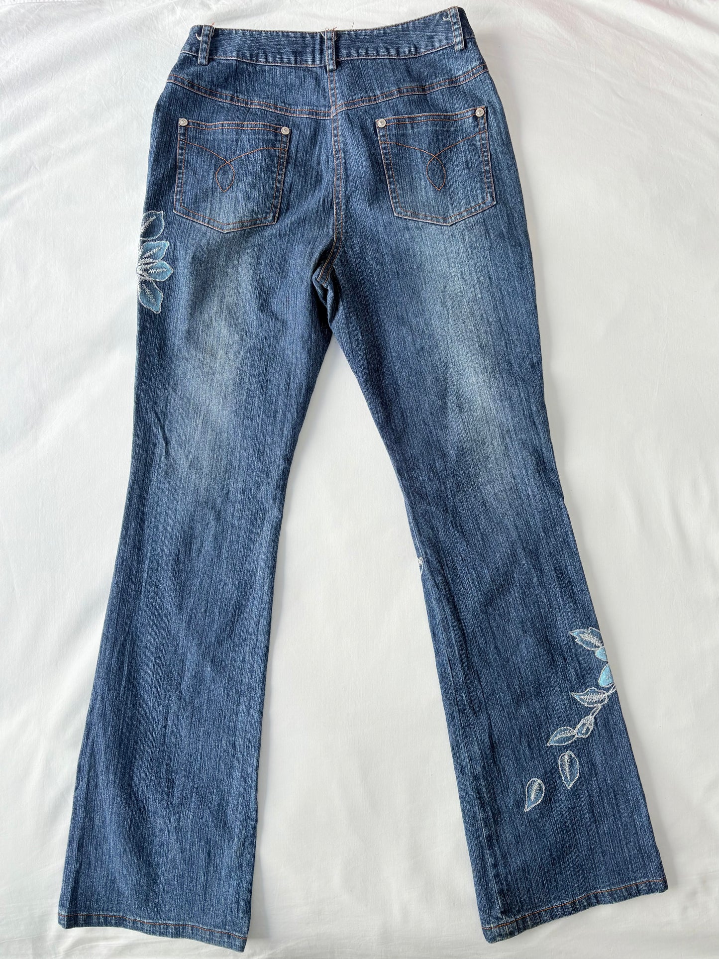 00’s Blue embroidered flared jeans | Size 8