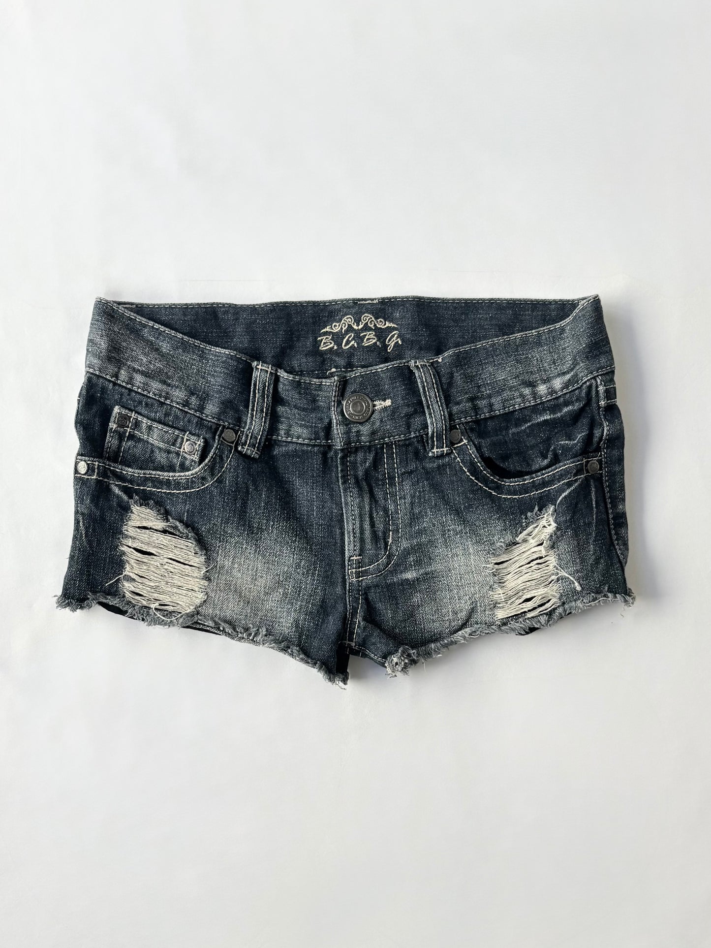 00’s BCBG distressed denim shorts | Size 10