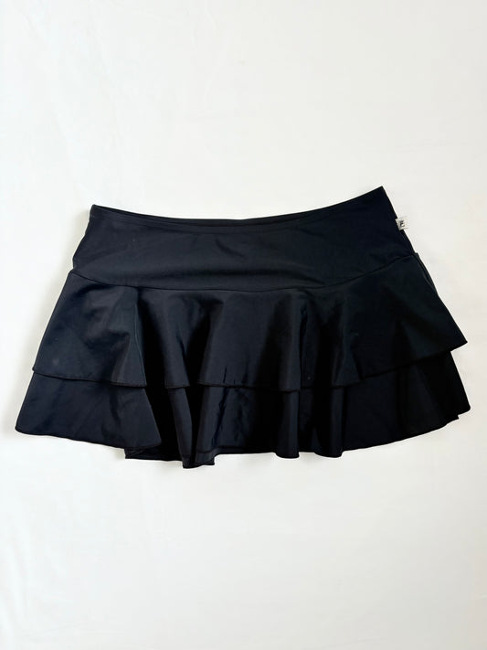 00’s Fila tiered mini skirt | Size 8-10