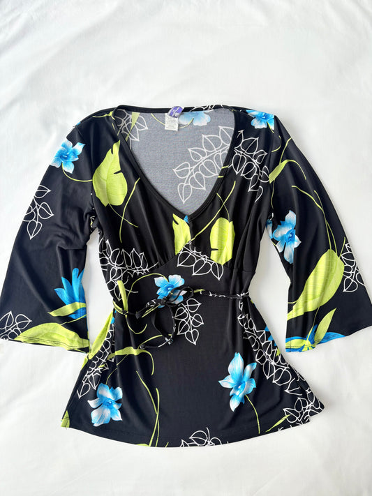 00’s Tie waist flared top | Size 10-12