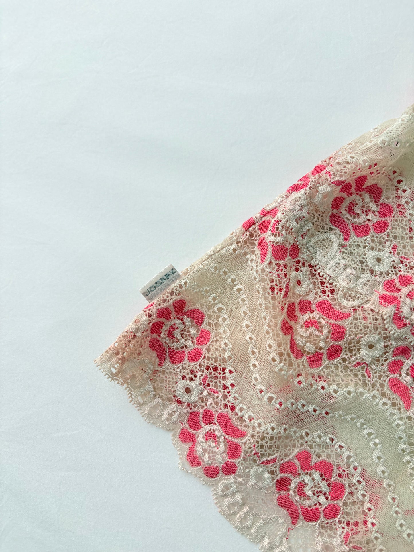 00’s Lace racerback cami | Size 12