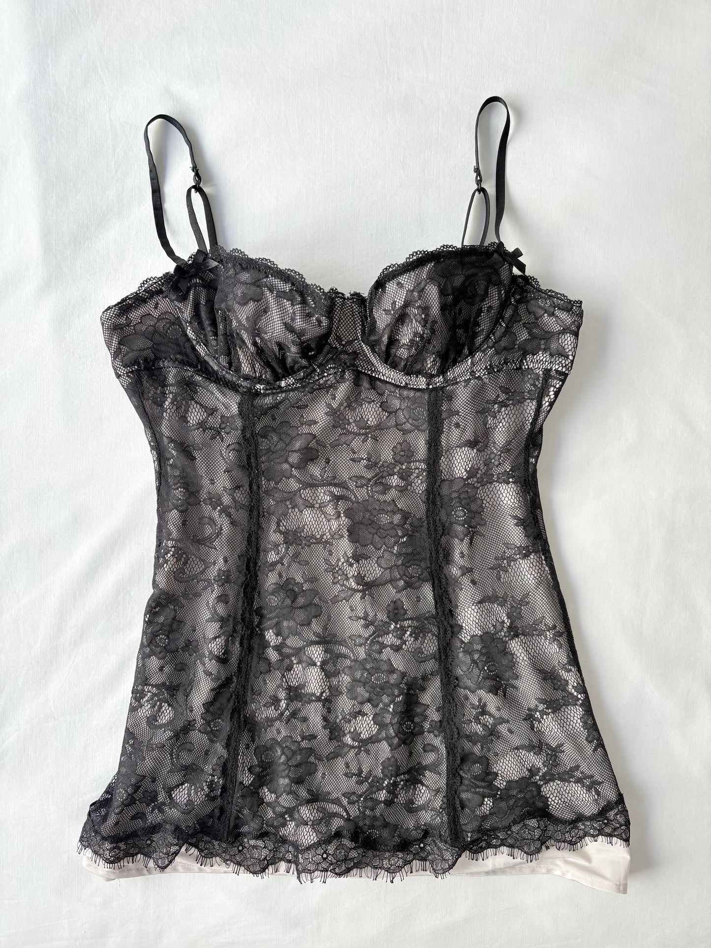 00’s Lace micro mini dress | Size 12