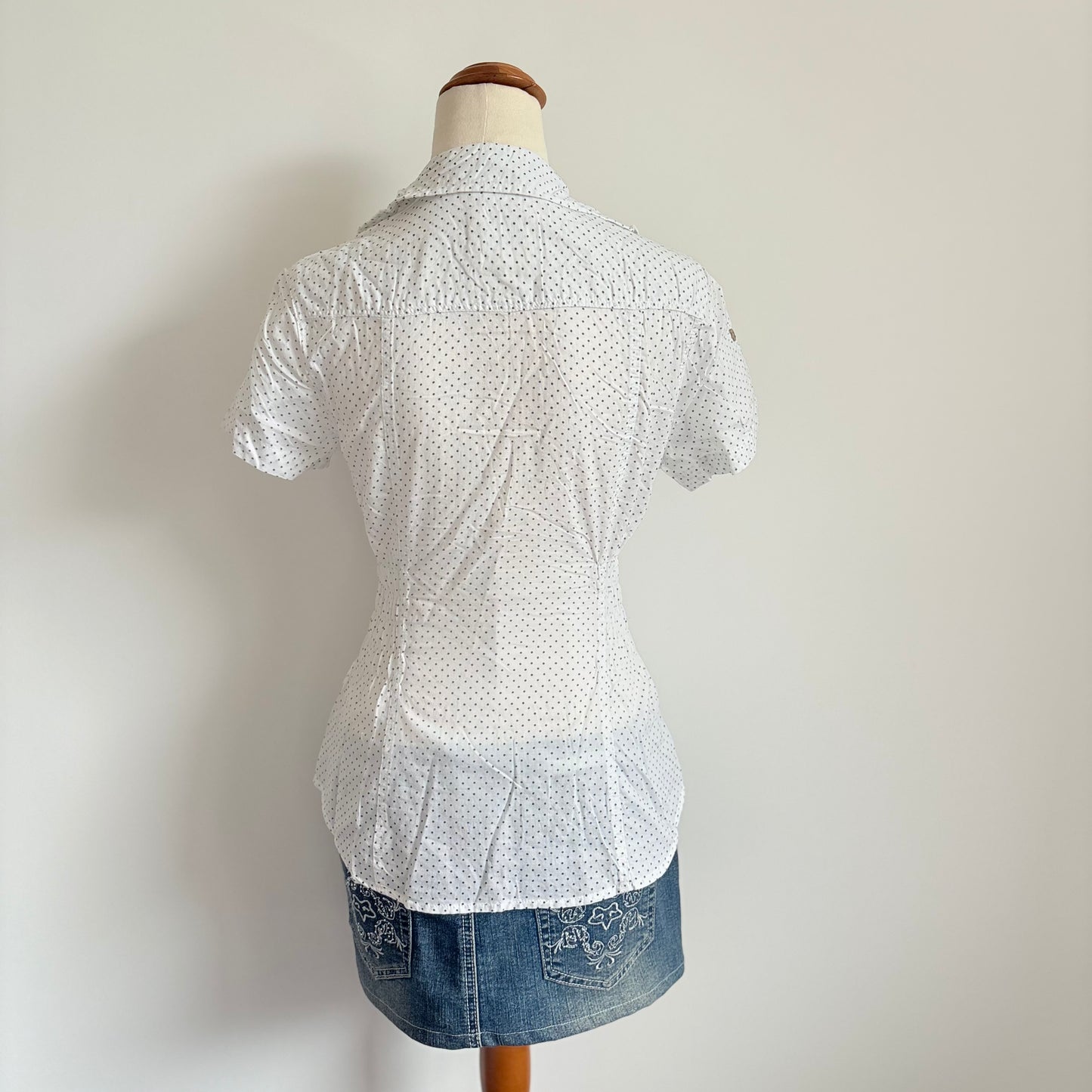 10’s Polka dot cinched shirt | Size 8