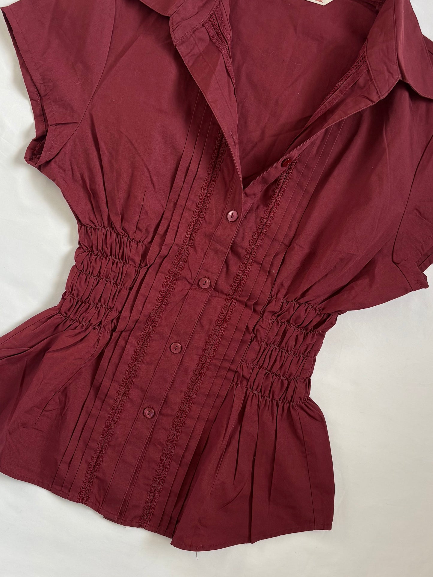 00’s Maroon cinched shirt | Size 10