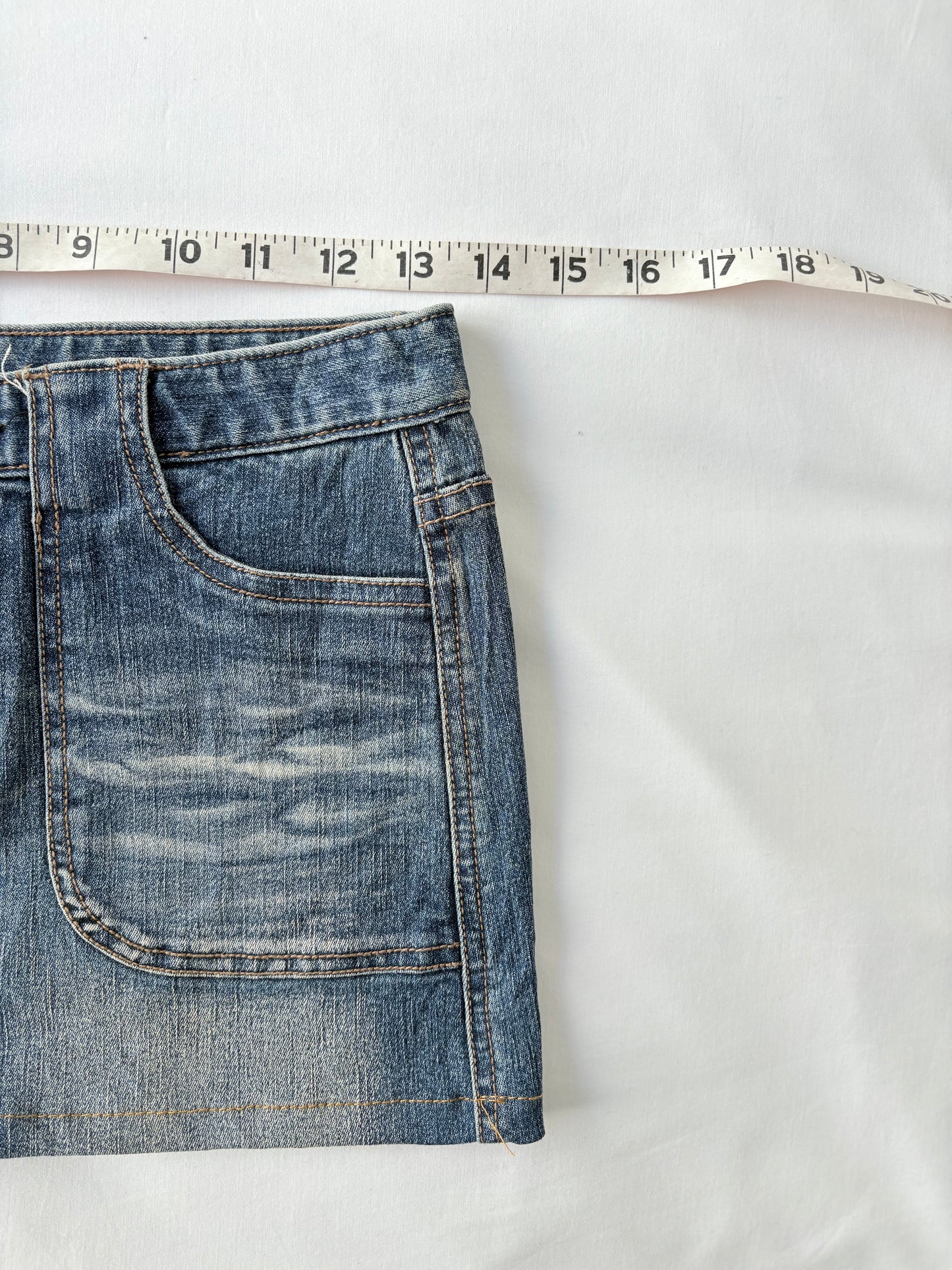 00’s Denim pocket mini skirt | Size 8