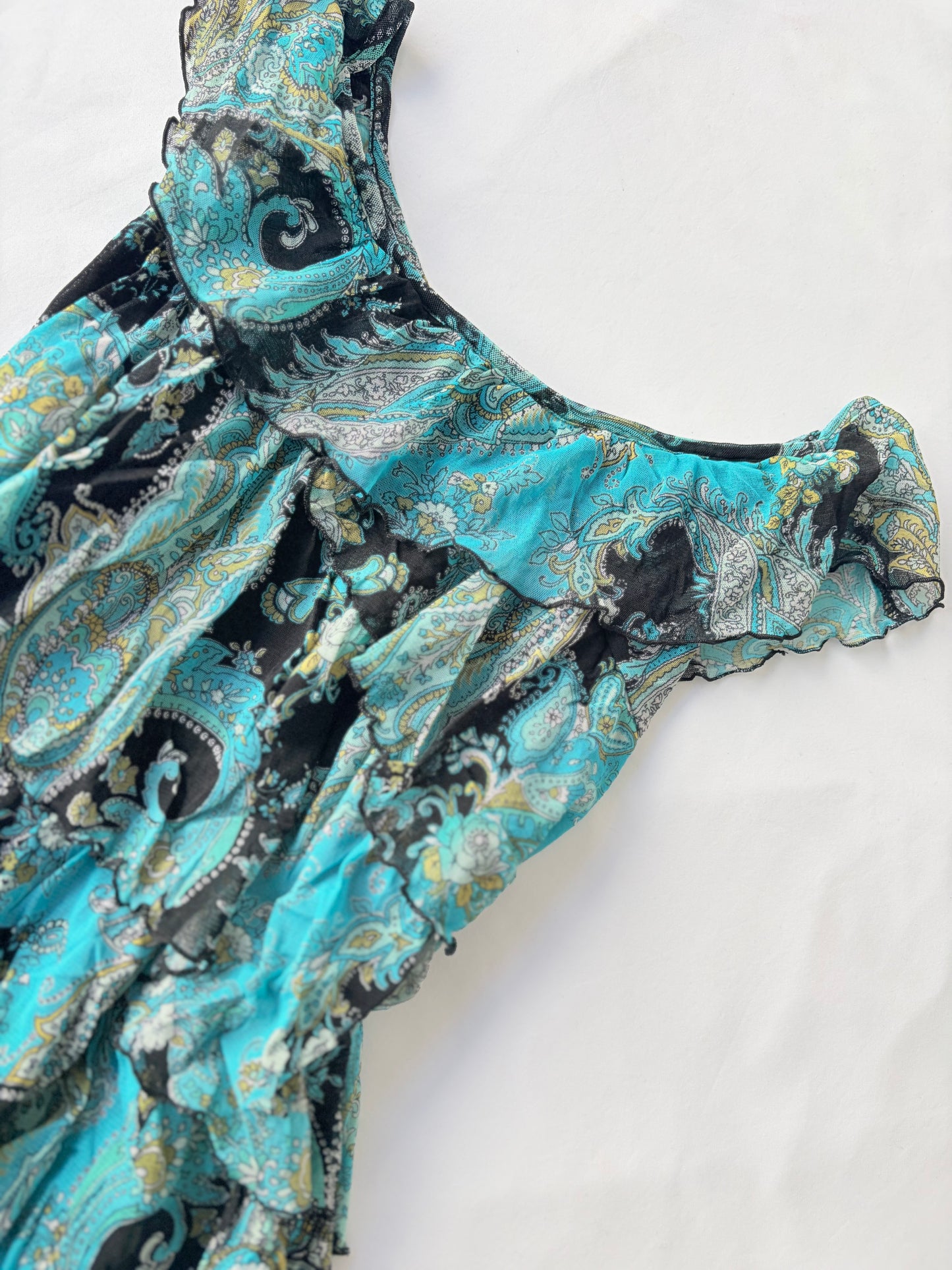 00’s APT paisley ruffle tank | Size 12