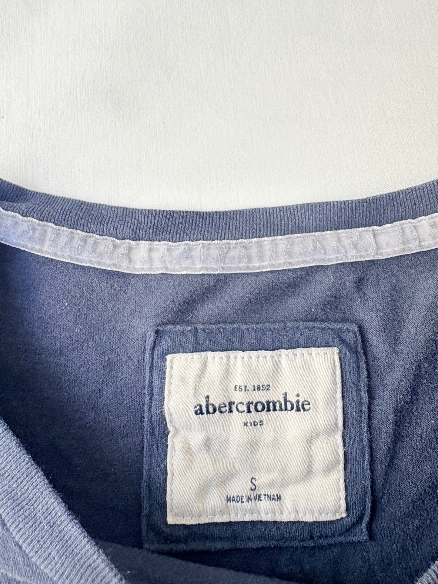 00’s Abercrombie sequin long sleeve | Size 6-8