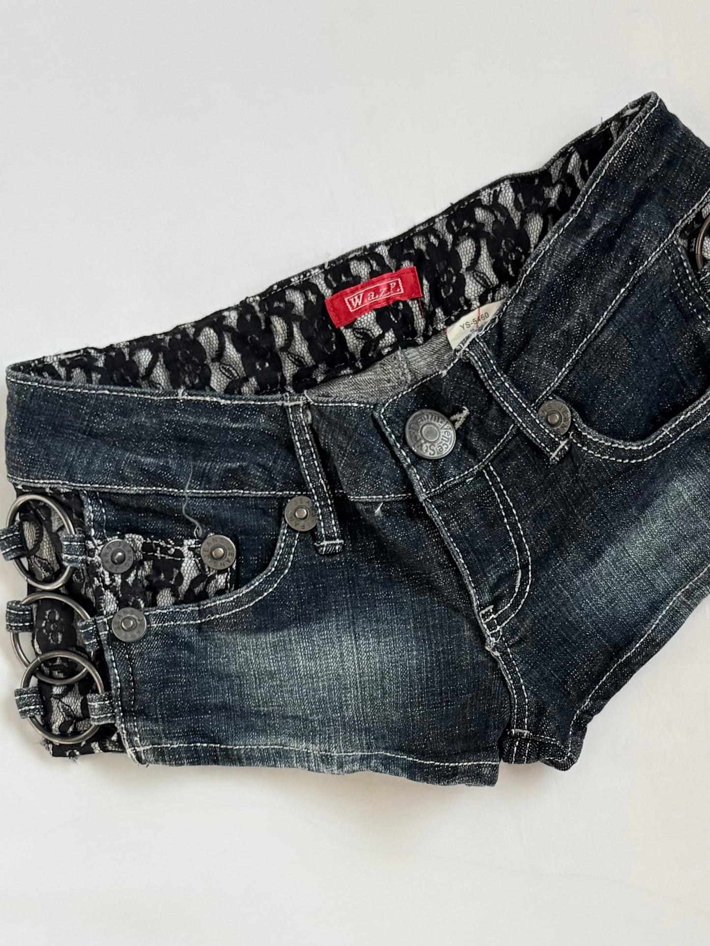 00’s Lace micro denim shorts | Size 8