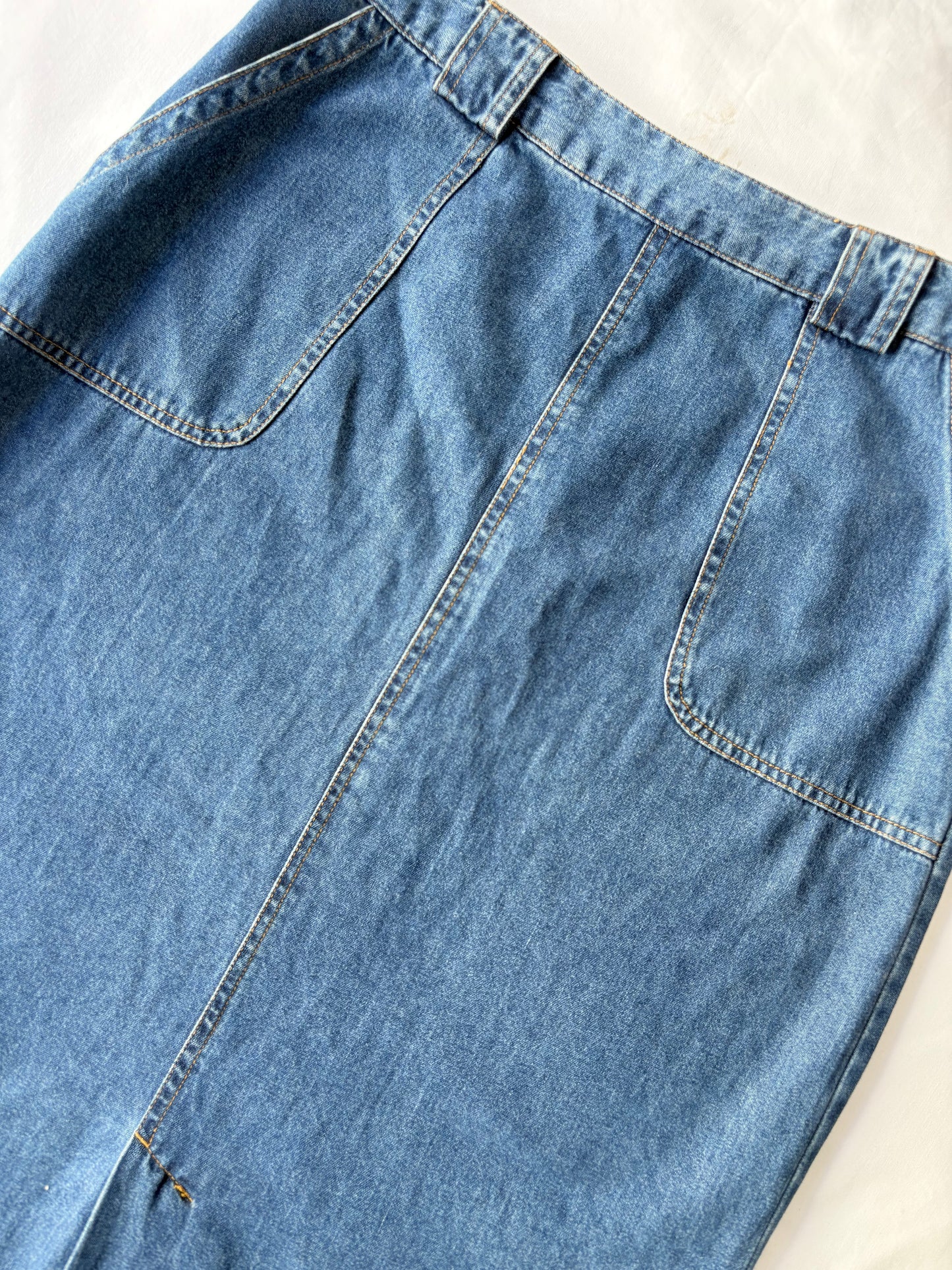 00’s Eve St Claire denim midi skirt | Size 12