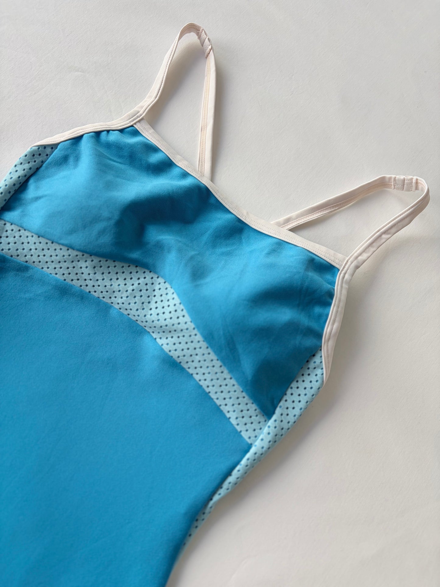 00’s Nike blue sports tank | Size 6