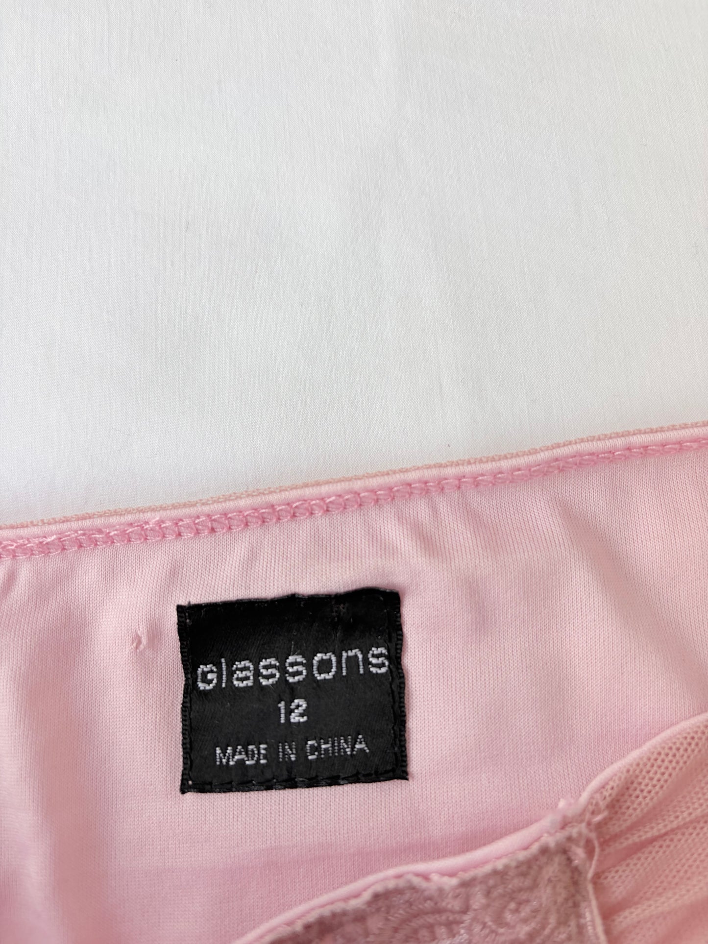 00’s Glassons asymmetrical bandeau top | Size 12￼