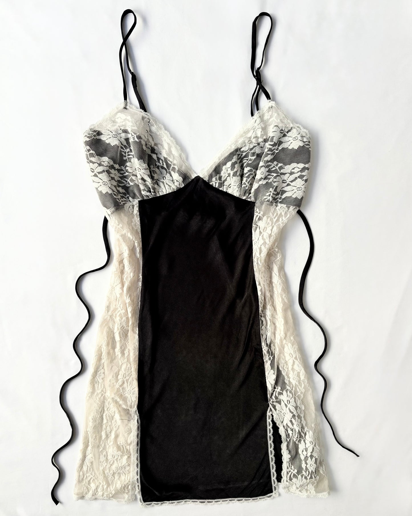 00’s Linea Donatella lace tie mini dress | Size 10