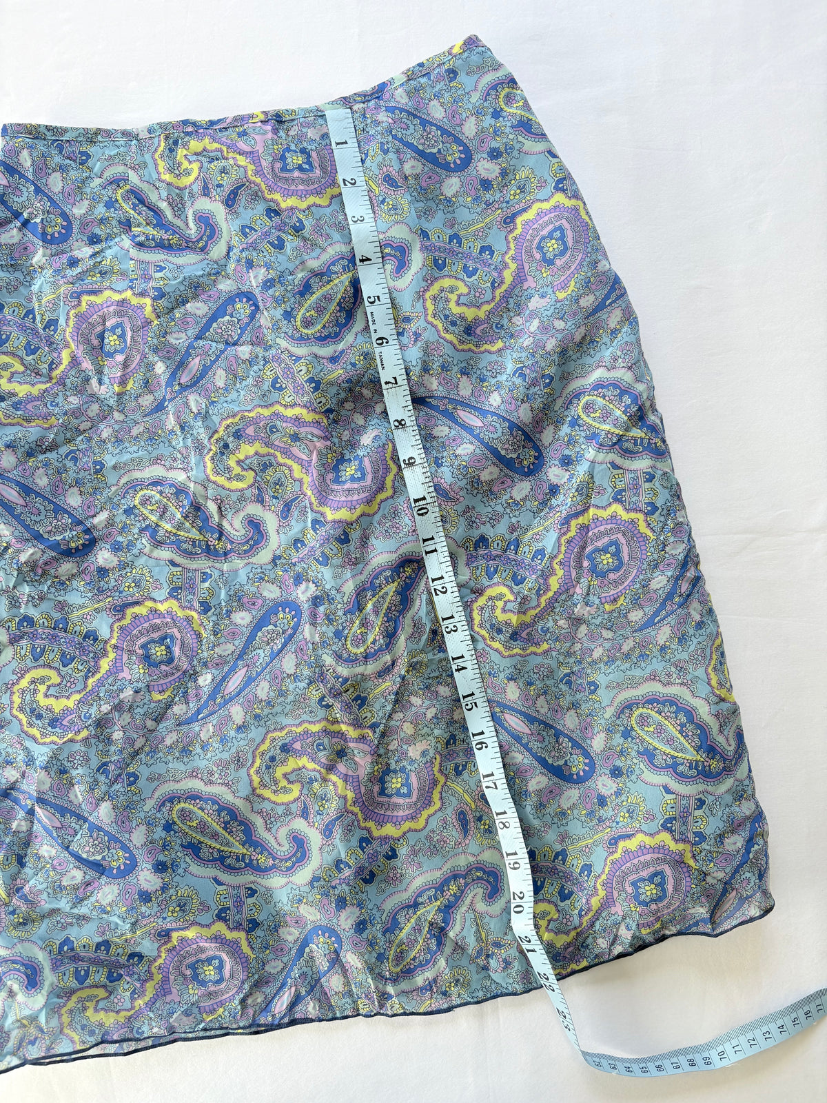 00’s Japanese paisley midi skirt | Size 4
