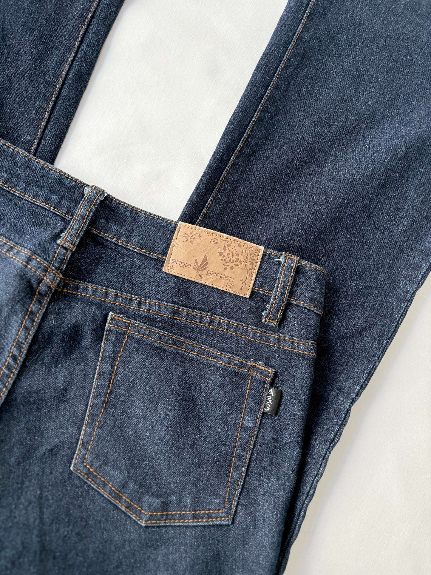 00’s Angel Garden bootcut jeans | Size 10