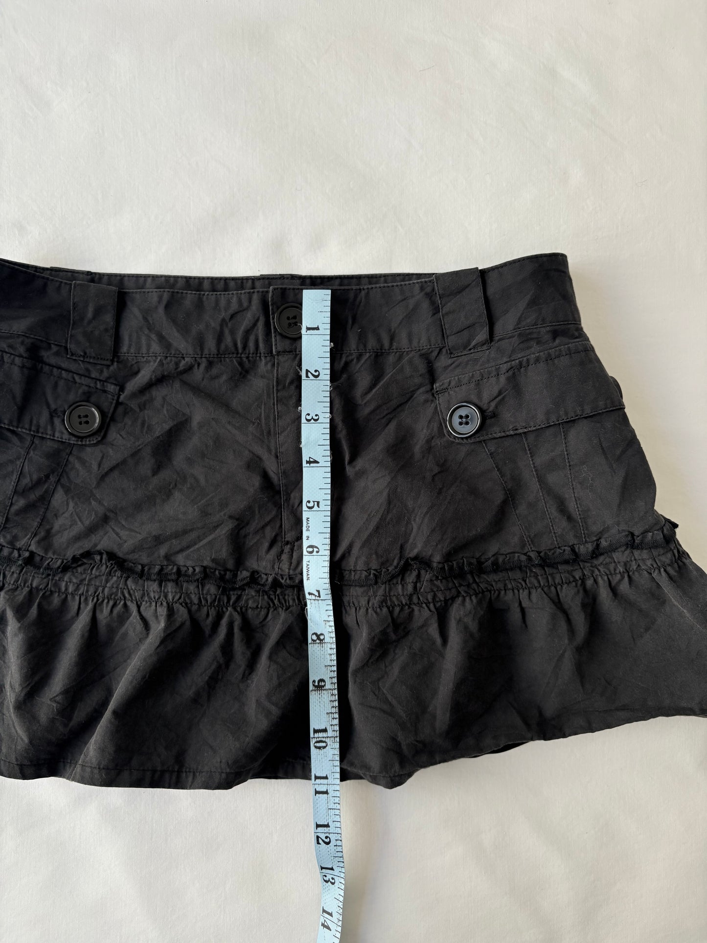 00’s Cargo black mini skirt | Size 8