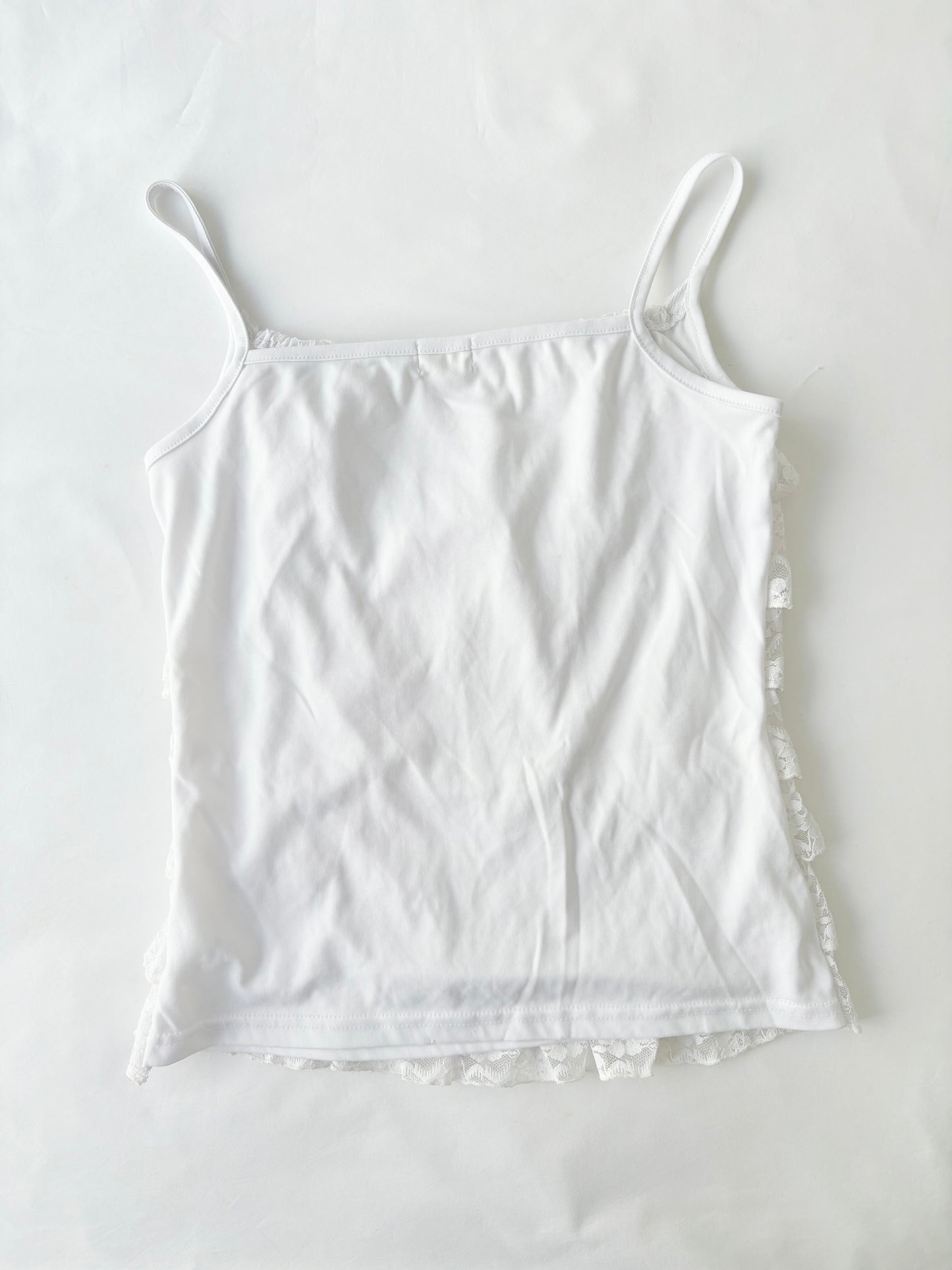 00’s White lace ruffle cami | Size 10