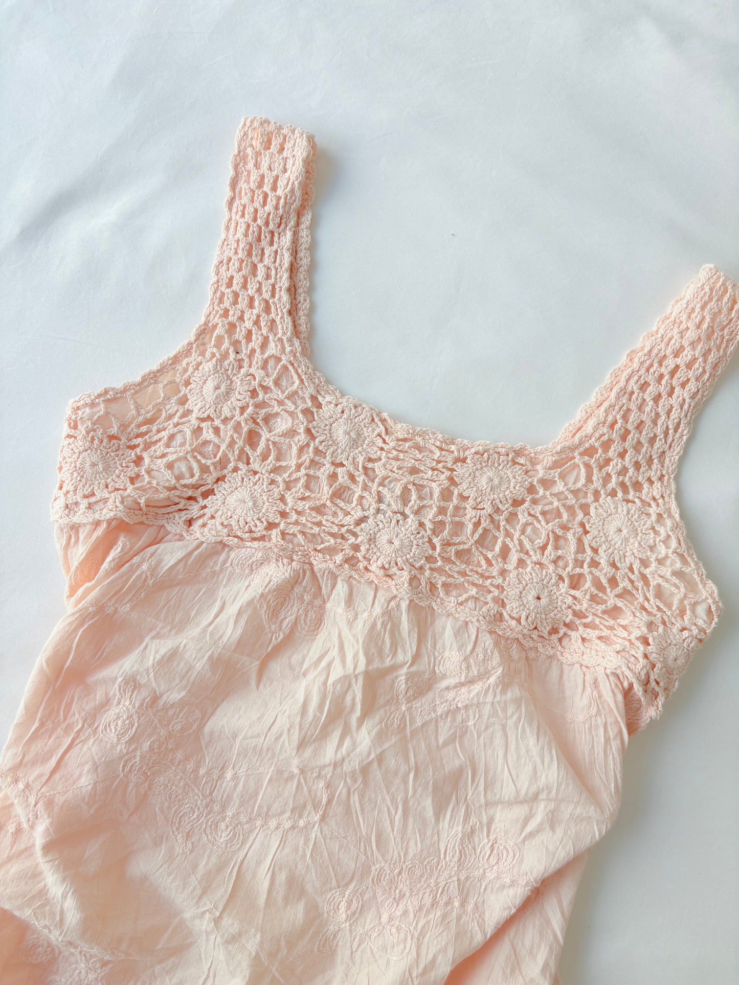 00’s Babydoll crochet cami | Size large
