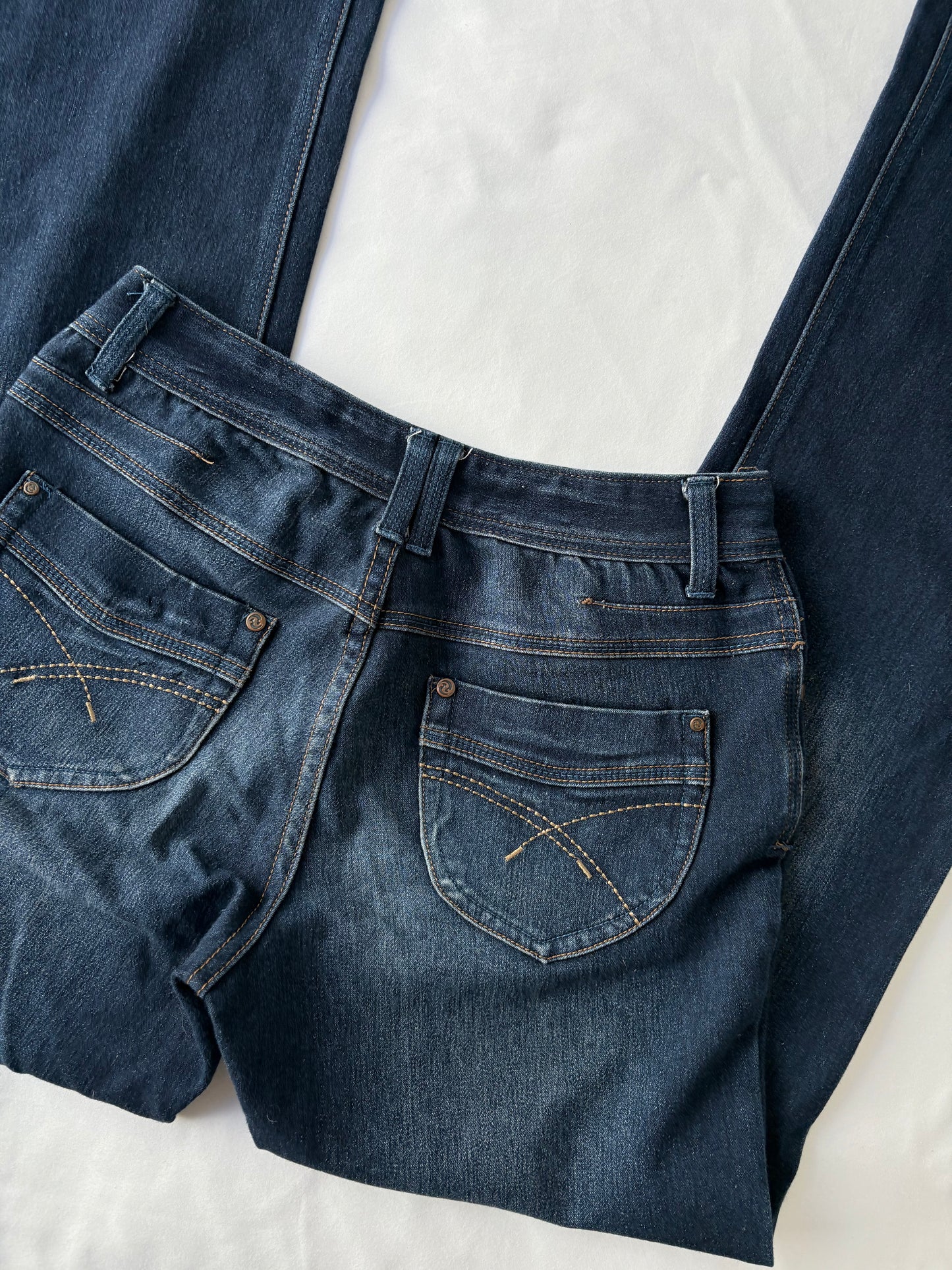 00’s Bootcut sweeper low rise jeans | Size 8