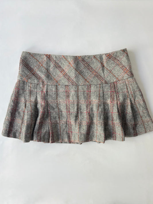 00’s Pleated plaid mini skirt | Size 10