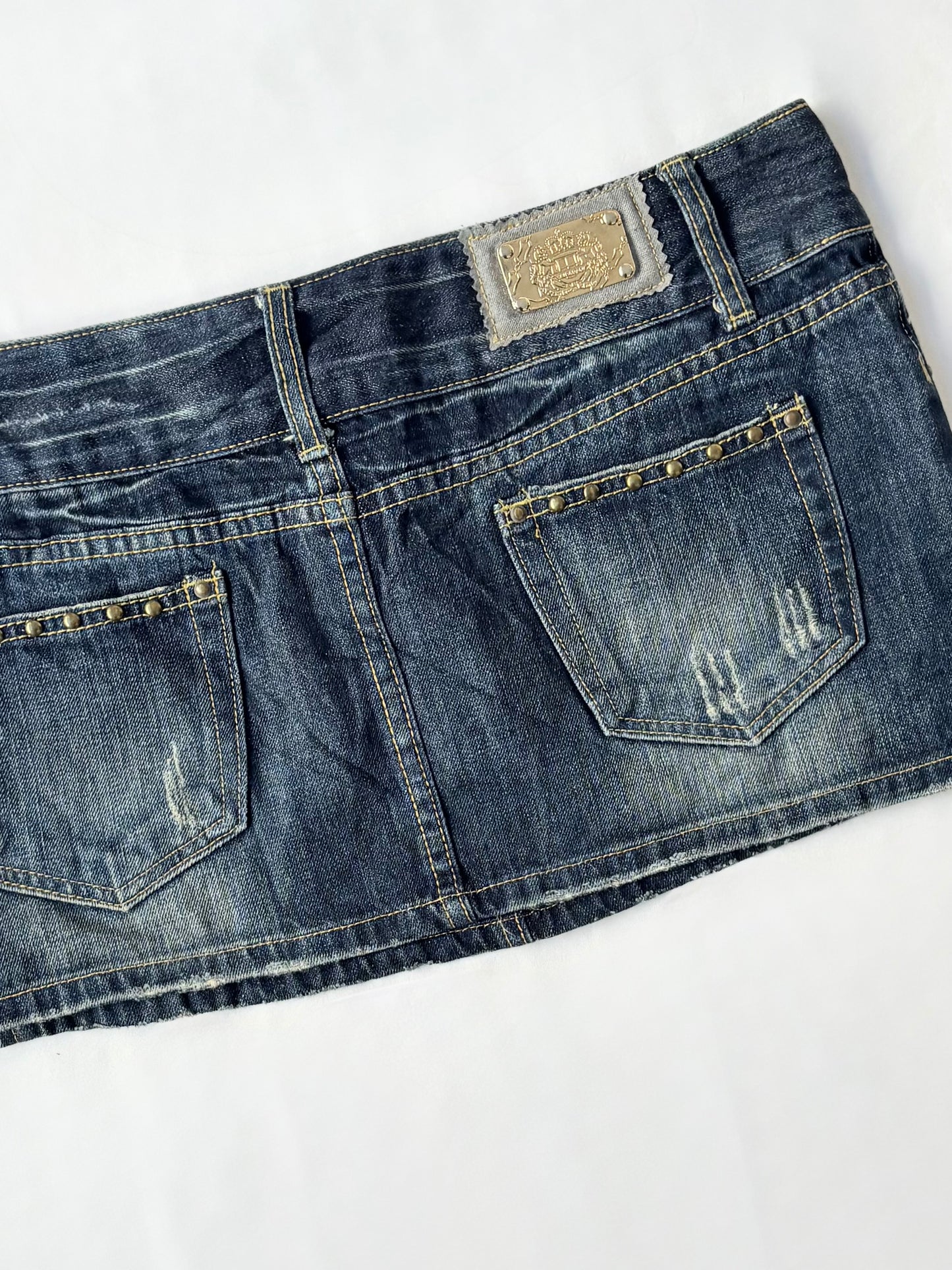 00’s WBL dark denim skirt | Size 12