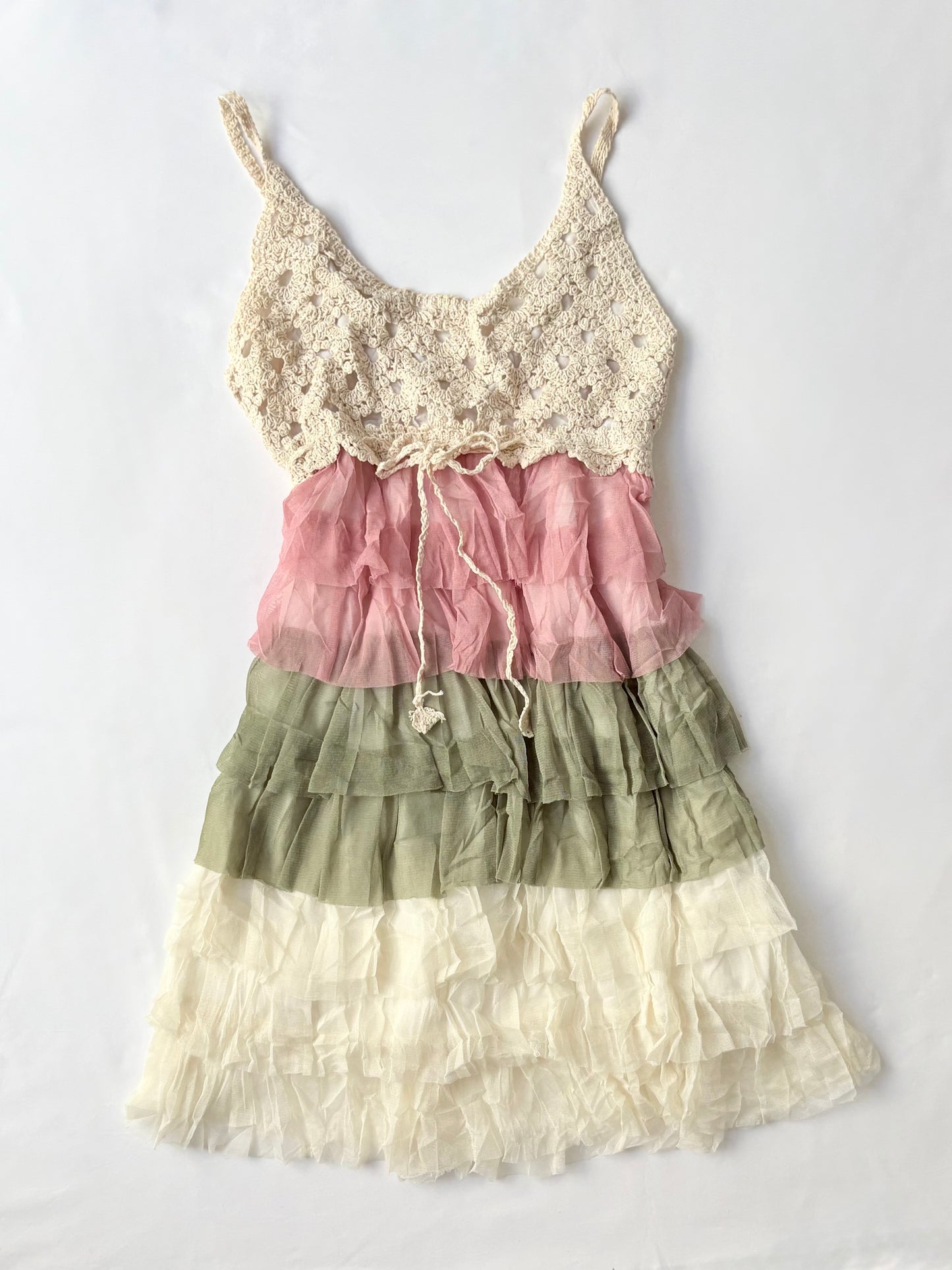 00’s Tiered crochet mini dress | Size medium