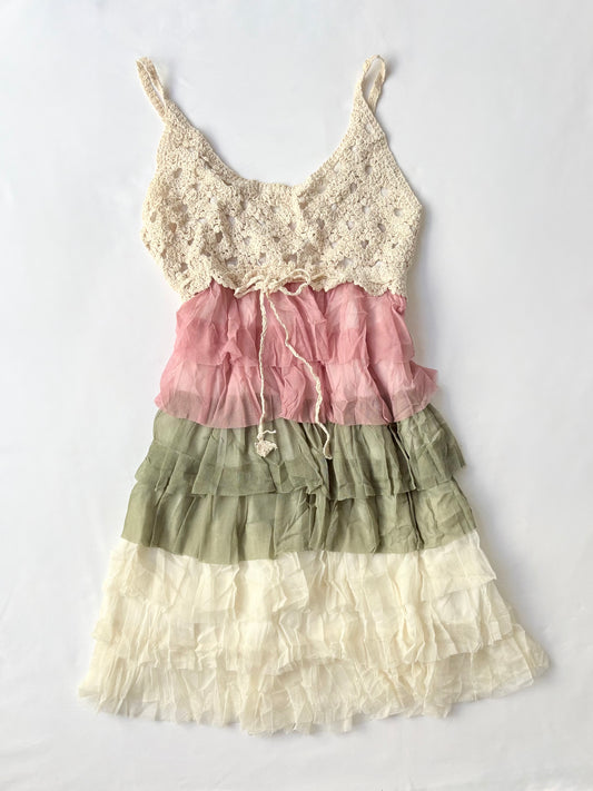 00’s Tiered crochet mini dress | Size medium