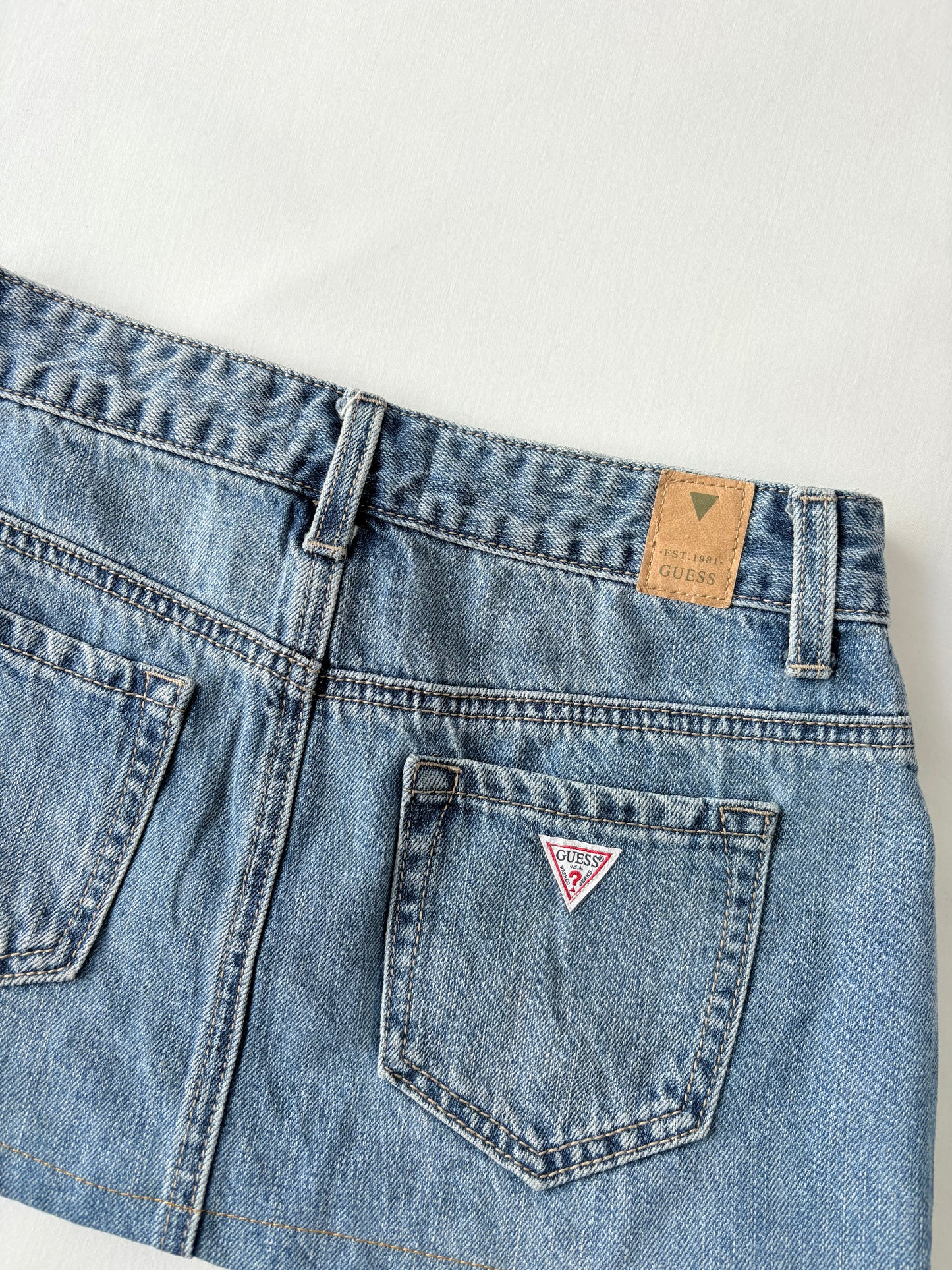 Guess denim mini skirt | Size 6
