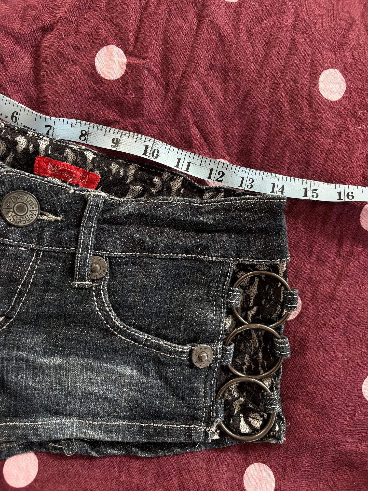 00’s Lace micro denim shorts | Size 8