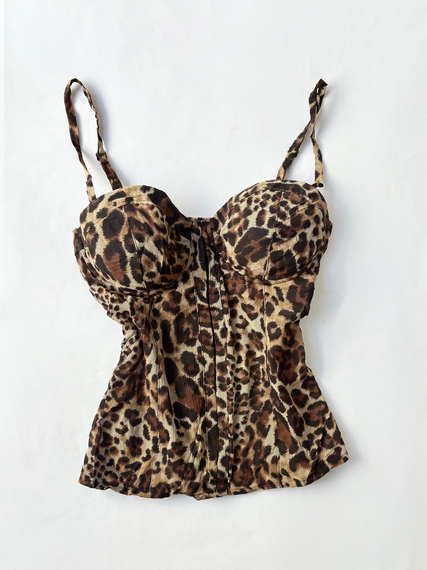 00’s Guess leopard clasp front top | Size 8-10
