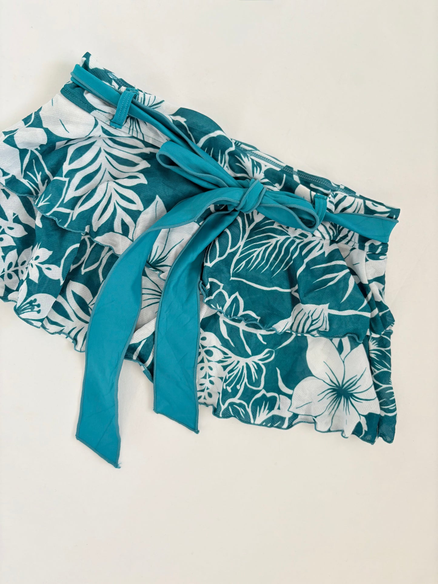 00’s Japanese hibiscus micro skirt | Size 4-6
