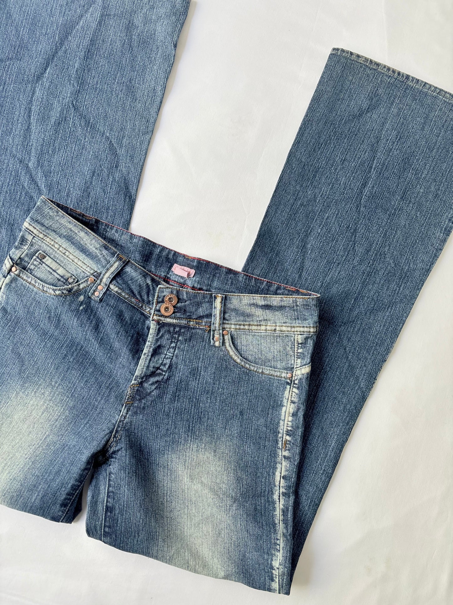 00’s Obvious flared denim jeans | Size 8