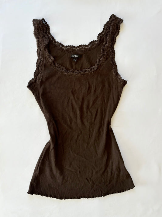 00’s Chocolate brown lace trim tank | Size 10-12