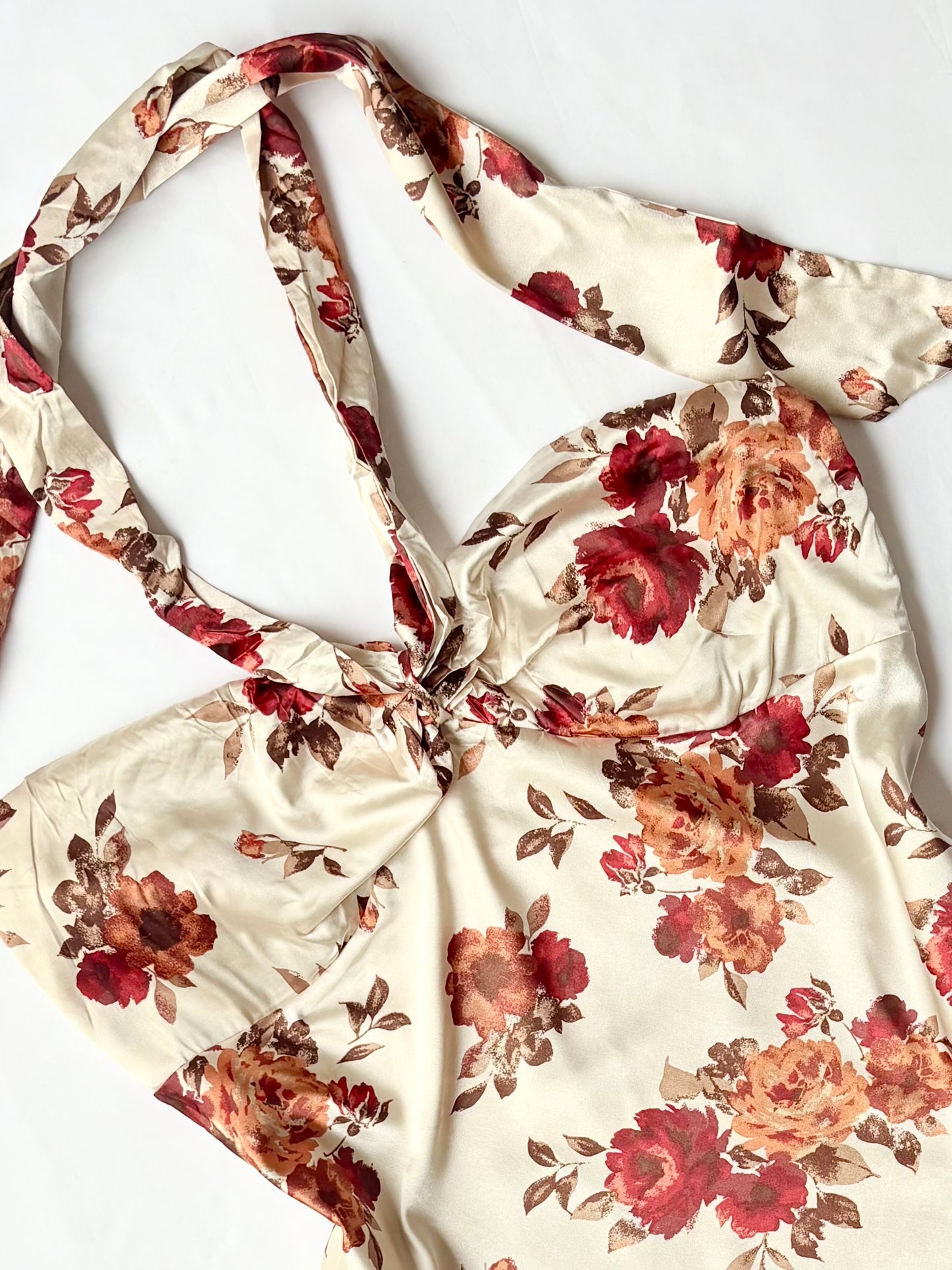 00’s Le Chateau satin tie top | Size large