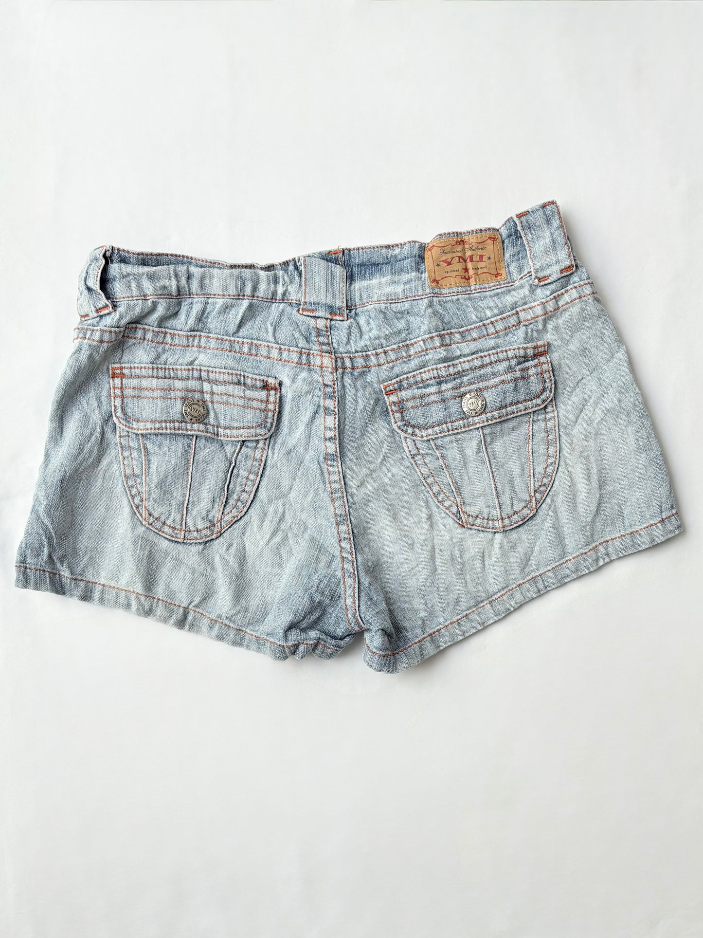00’s YMI low rise denim shorts | Size 8
