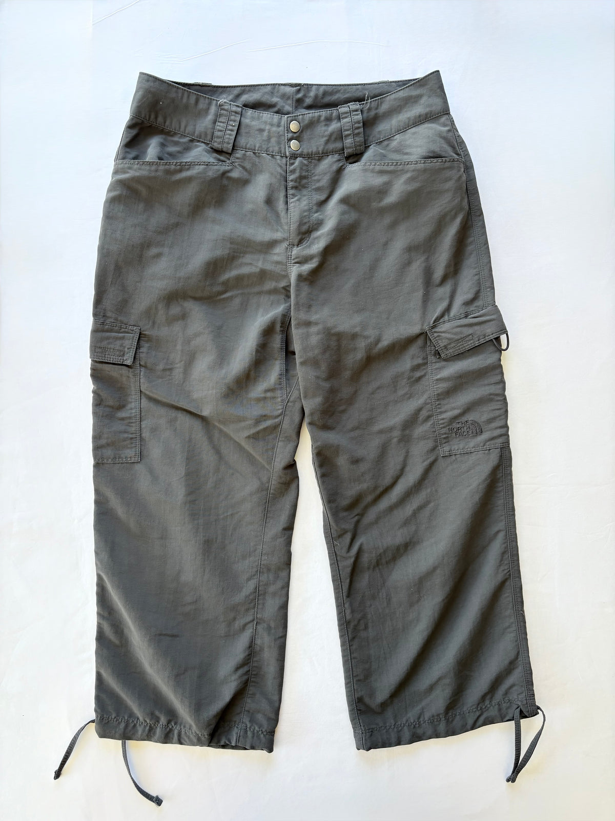 00’s TNF charcoal capris | Size 8
