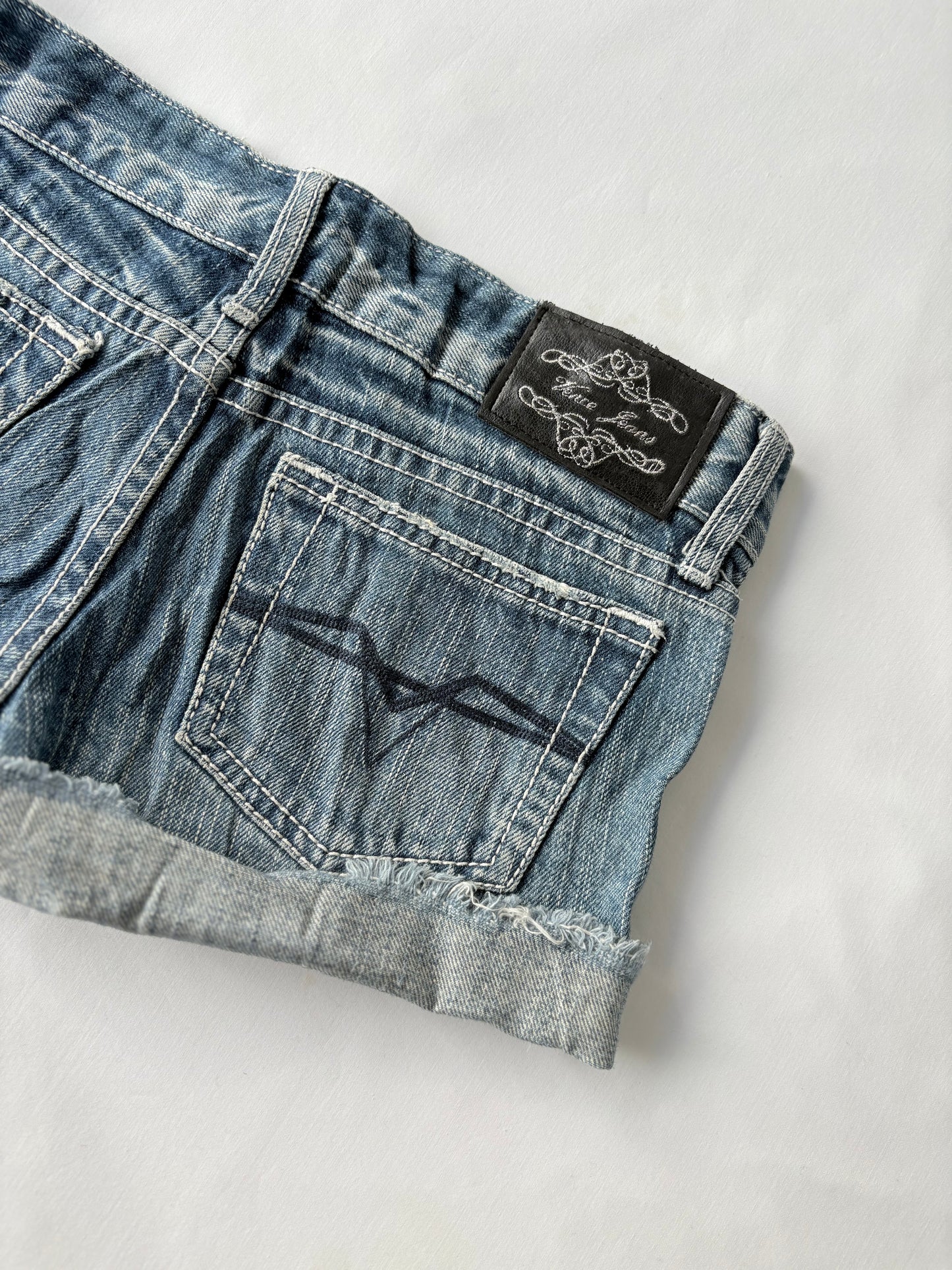 00’s Vence low rise shorts | Size 10