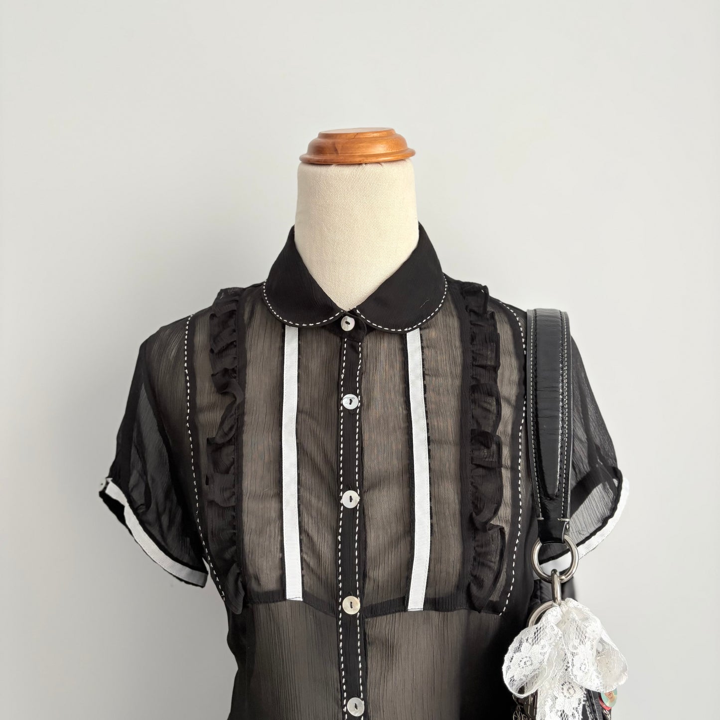 00’s Portmans sheer collared top | Size 10