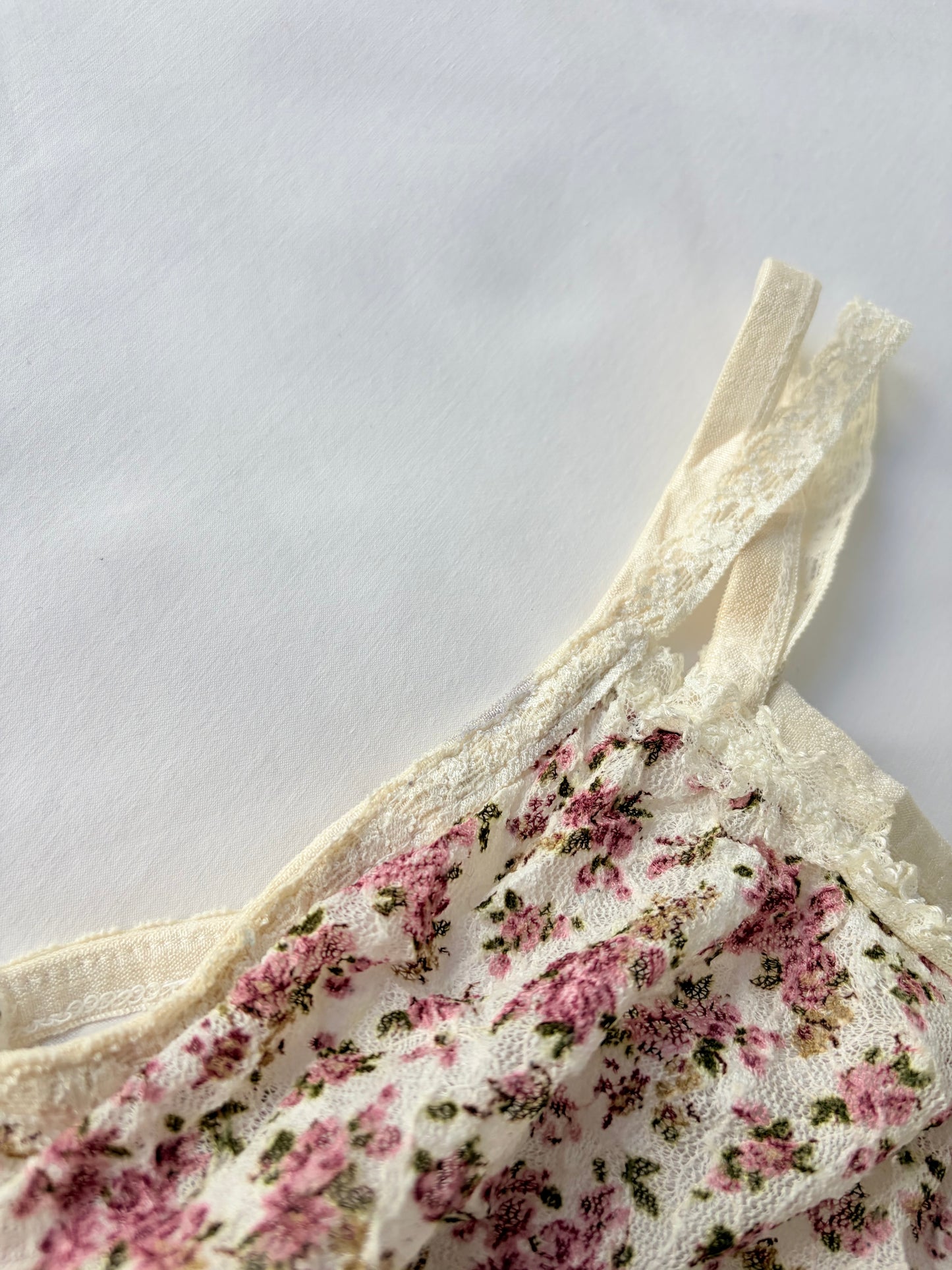 00’s Milkmaid ditsy pink tank | Size 10