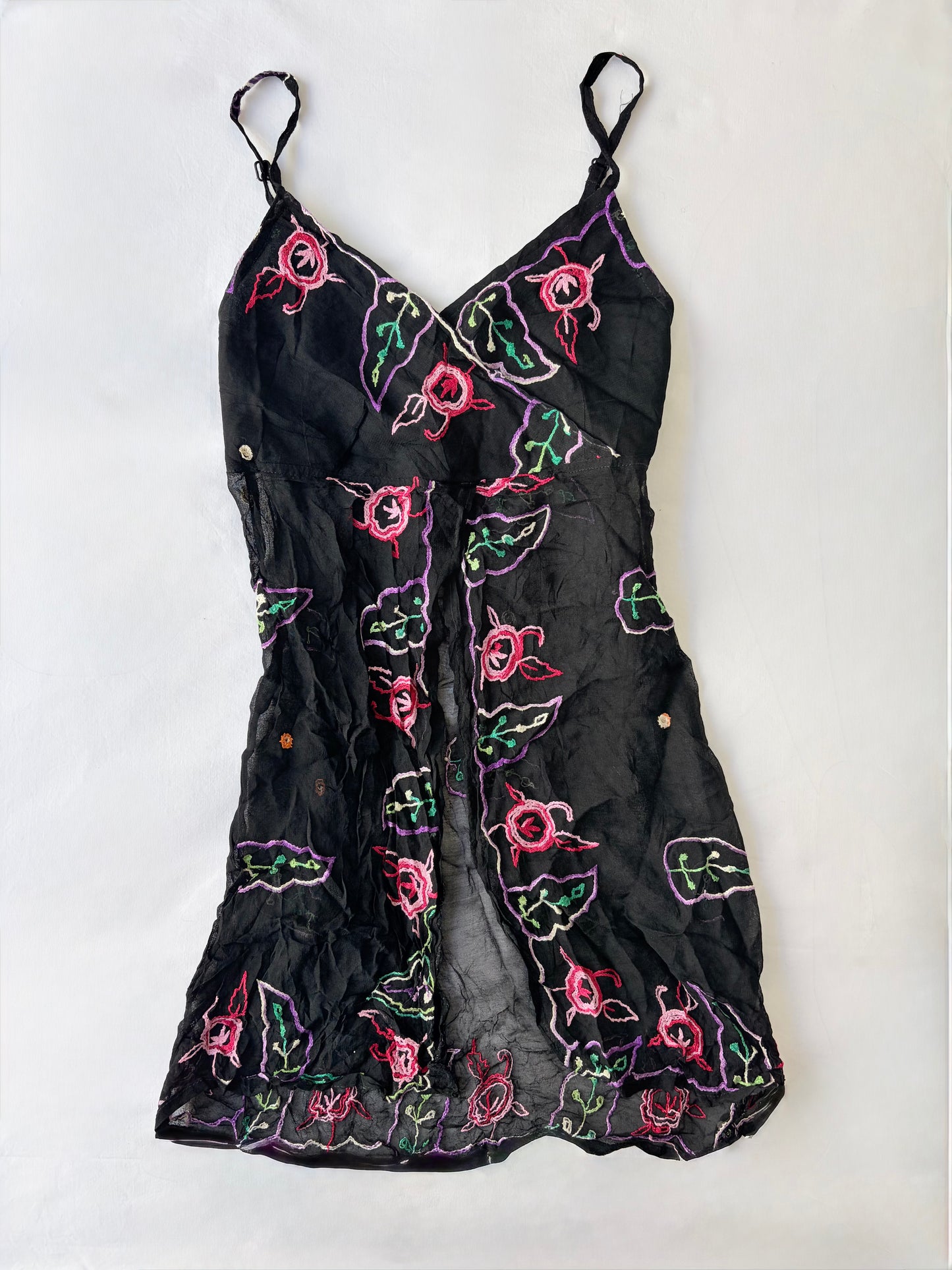00’s Embroidered split front dress | Size 10
