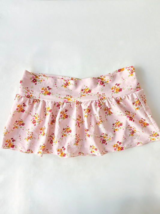 00’s Baby pink floral mini skirt | Size 6