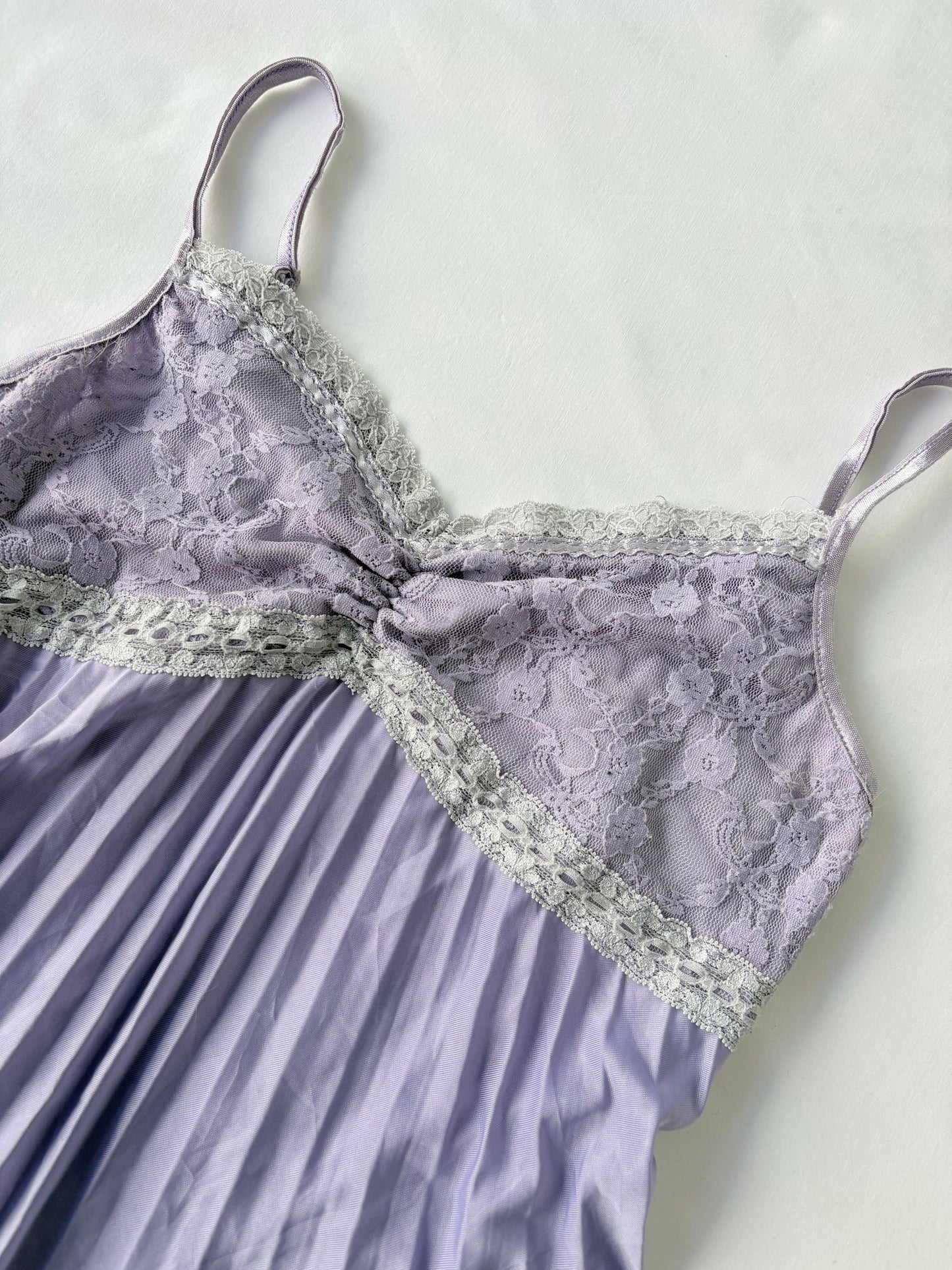 00’s Purple pleated Japanese cami | Size 10