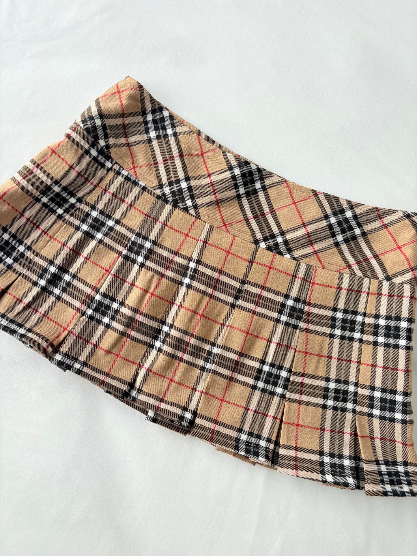 00’s Tan plaid pleated mini skirt | Size 8